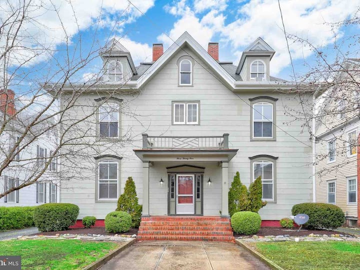 Salisbury Vacation Rentals Airbnb