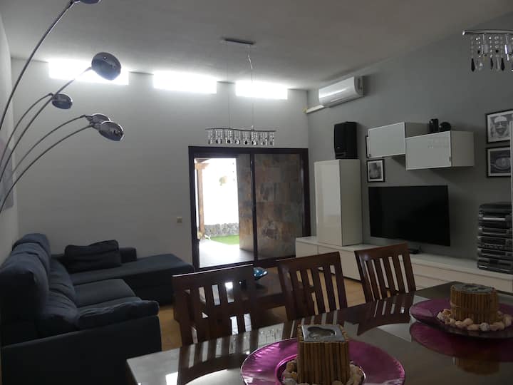 Sunny Paradise Climatized Pool, Total Privacy Wifi - Fuerteventura