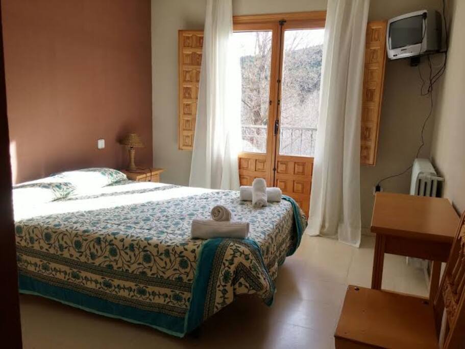 Habitación doble con baño