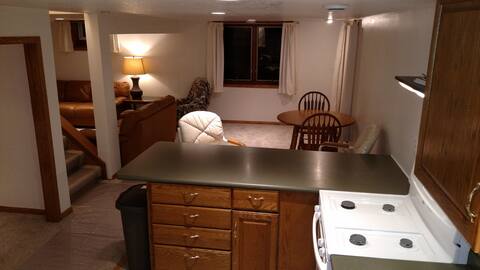 BEAUTIFUL FURNISHED APT NEAR MALL OF AMERICA!