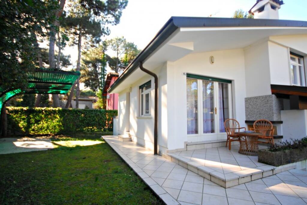 Esterno | Exterior view
