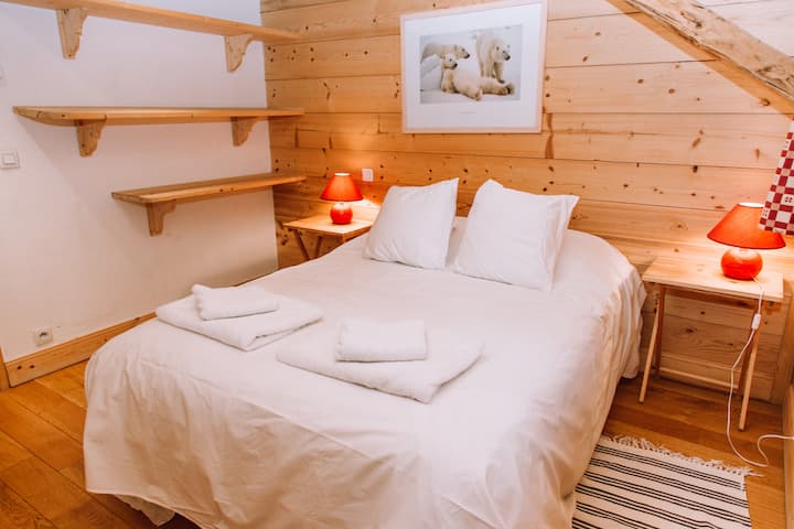 Მთავარი სართული ორადგილიანი