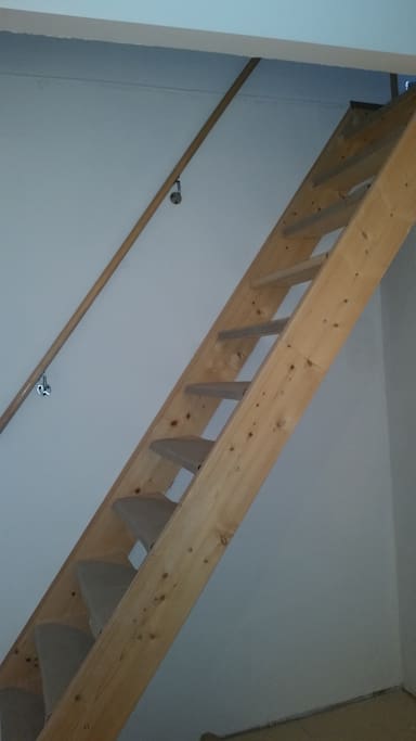 Treppe zur Wohnung