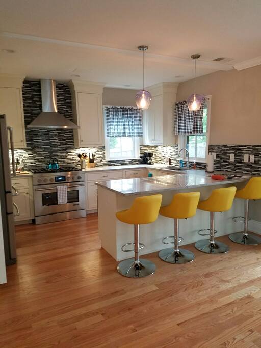 Gourmet chef's kitchen