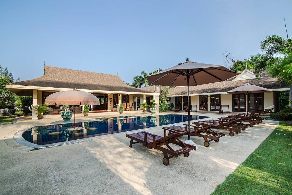 Pool view