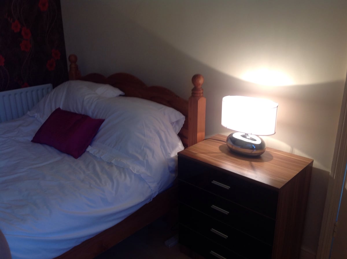 Double Bedroom Ilkley town centre Houses for Rent in Ilkley, United Kingdom Airbnb