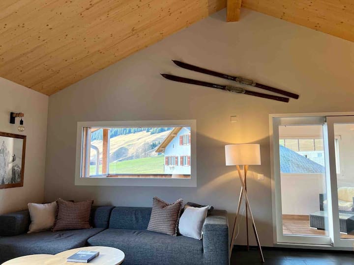 Schön Renovierte Ferienwohnung Ideal Für Familien - Vals, Schweiz