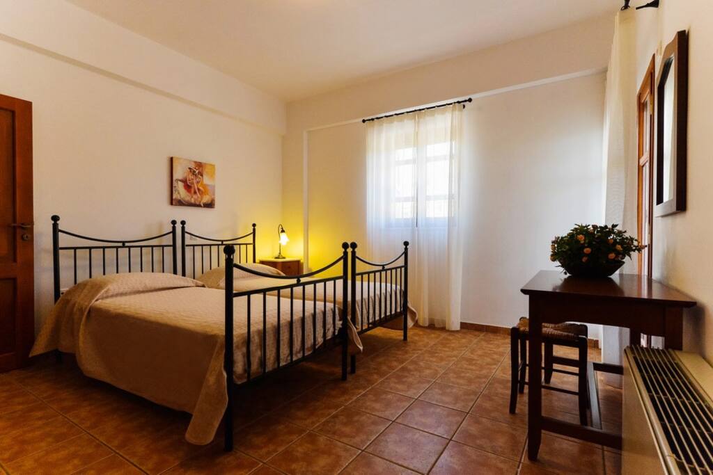 Upper Level Twin Bedroom