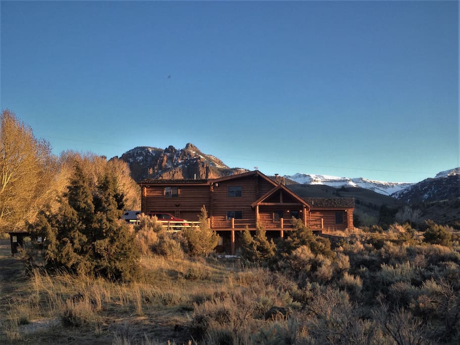 Canyon Creek Cabin Bed & Breakfast Bed and breakfasts for Rent in