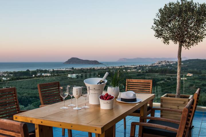 Your Greek dream at Villa Emanuele gallery image 3