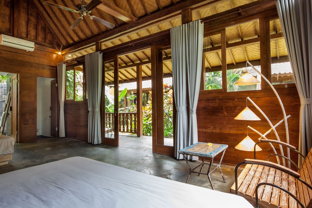 Large comfortable space