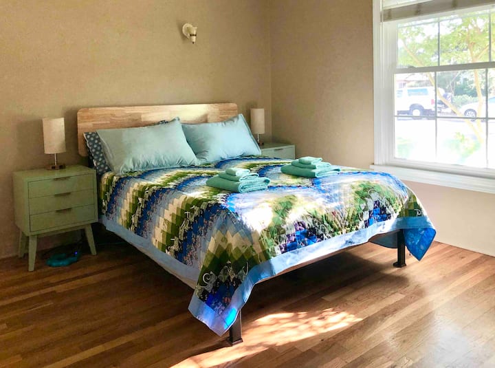 Modesto Hygge 2br/1b In La Loma - Modesto