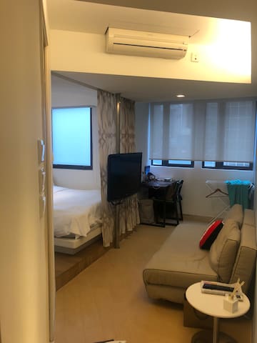 Causeway bay serviced apartment max for 3 people