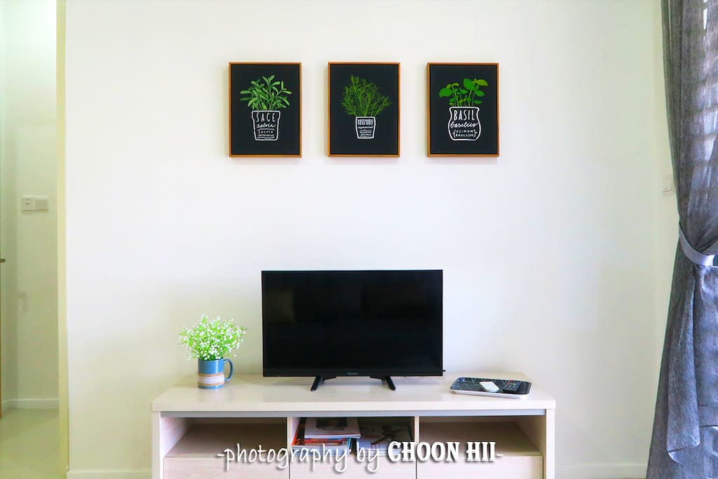 #客厅 Living area#
累了,就可以回到房子休息,看看電視及上網,享受食物,既悠哉又健康的生活。
