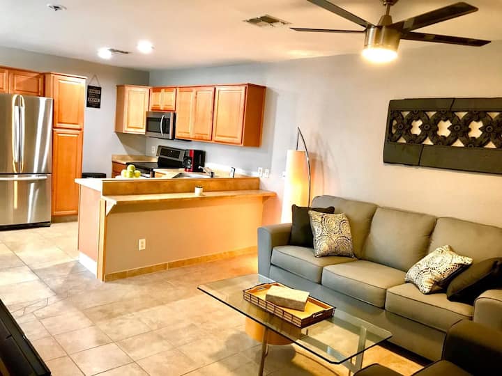 Guesthouse Central Phoenix, DownTown Phoenix Houses for Rent in