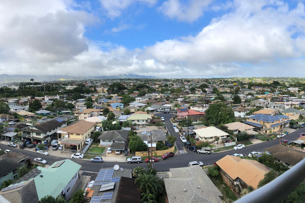 Unobstructed Views of central Oahu