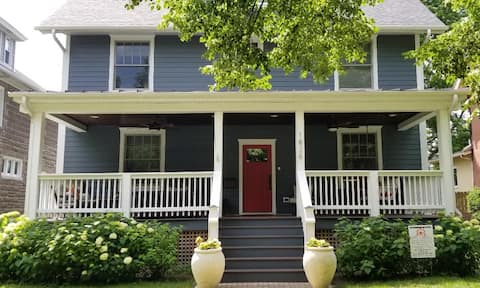 Beautiful house in the heart of Evanston, IL