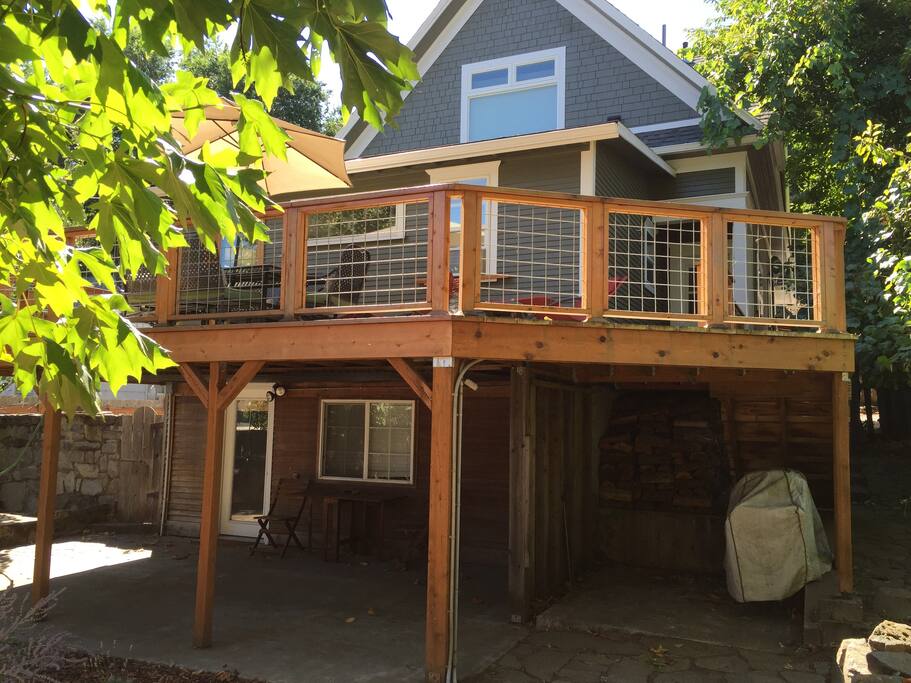 Back deck with great views of Hospital Hill