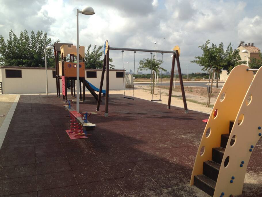 ZONA INFANTIL EXTERIOR