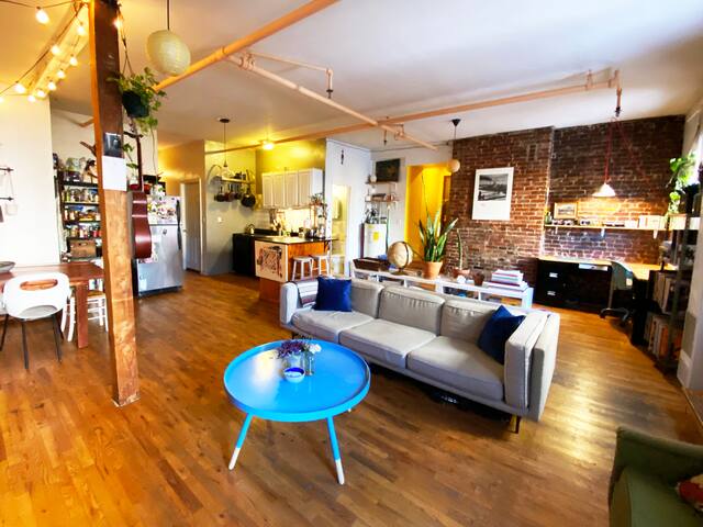 Bohemian Garden Loft gallery image 3