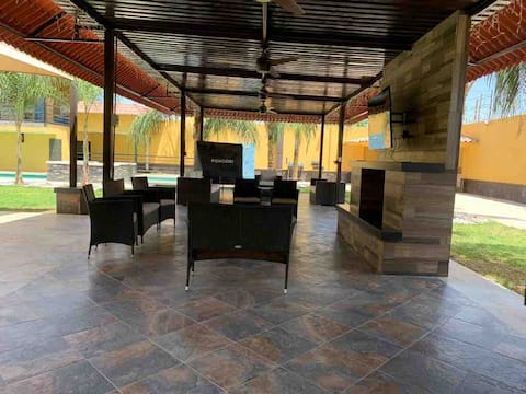 A place to relax 
���🏠💃🏻⛱🏊🏻‍♀️