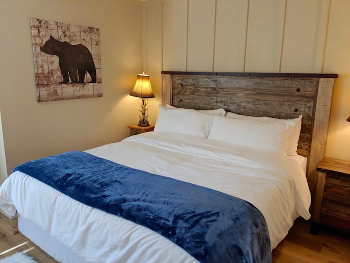 Dormitorio 2 - Cama tamaño «Cal King» 