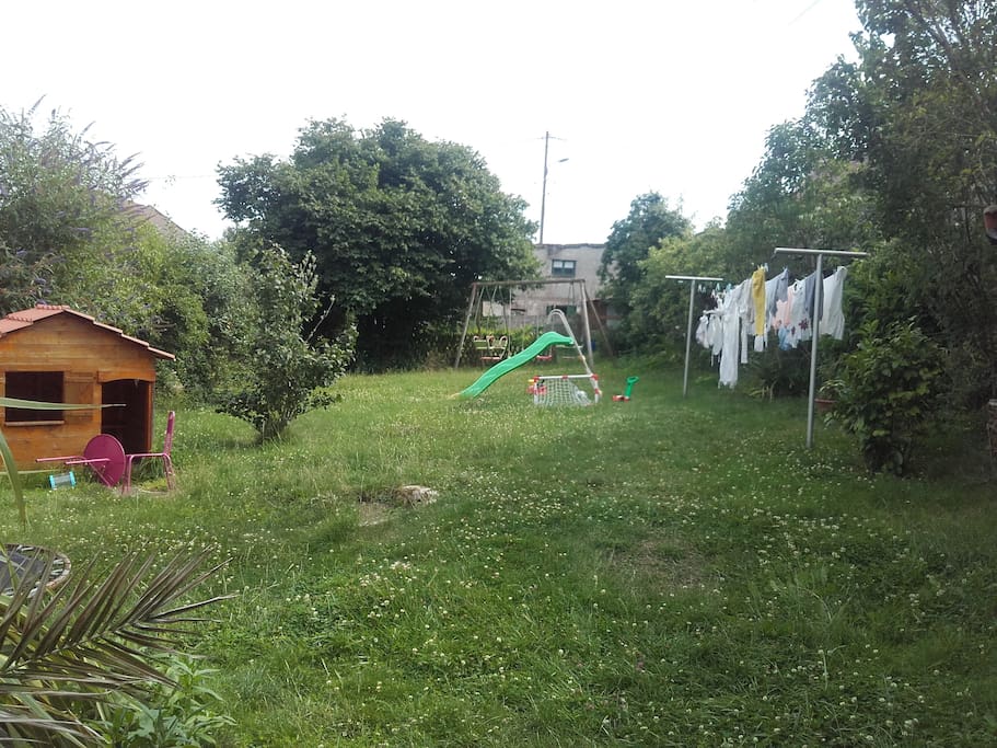 Jardin clos de murs