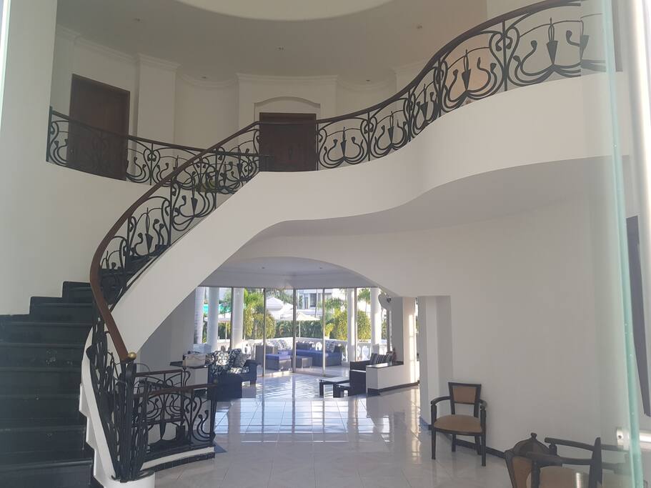 Entrada a la casa