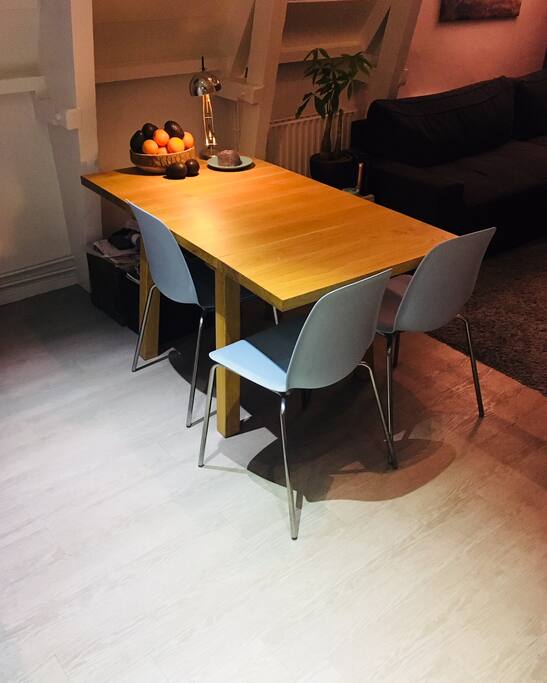 Kitchentable
