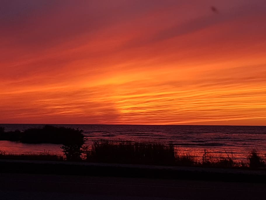 Beautiful lake huron sunset taken from in front of the cottage September 2018