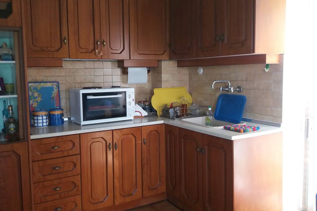 Fully equiped Kitchen.