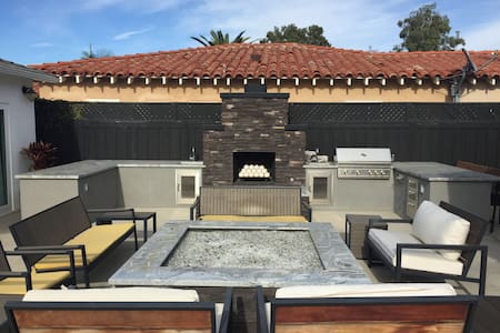 Fully Loaded Newport Beach Studio