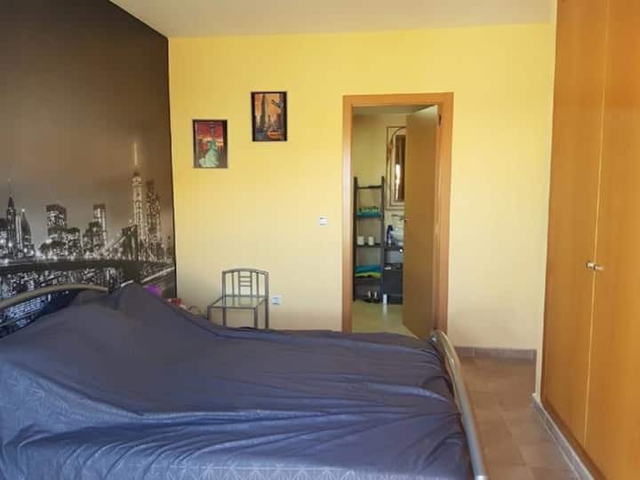 Მასტერ ფლიგელი ცალკე სააბაზანოთი