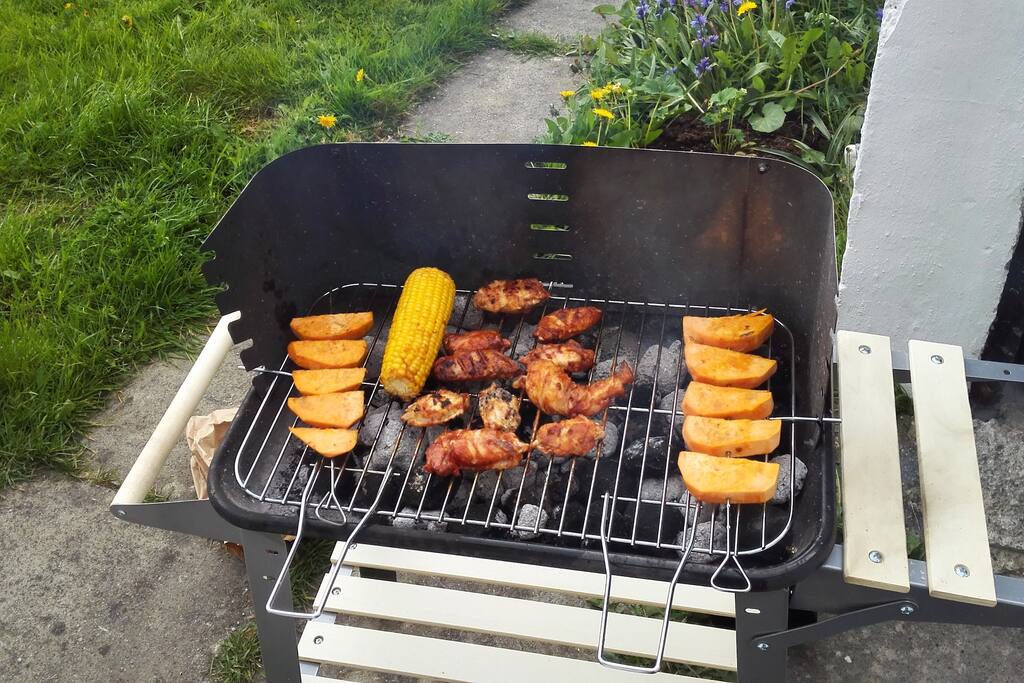 We can BBQ