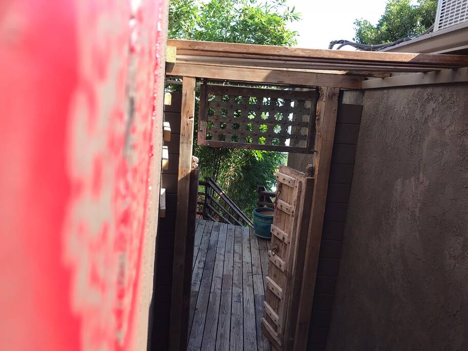 The entrance to Handlebar.