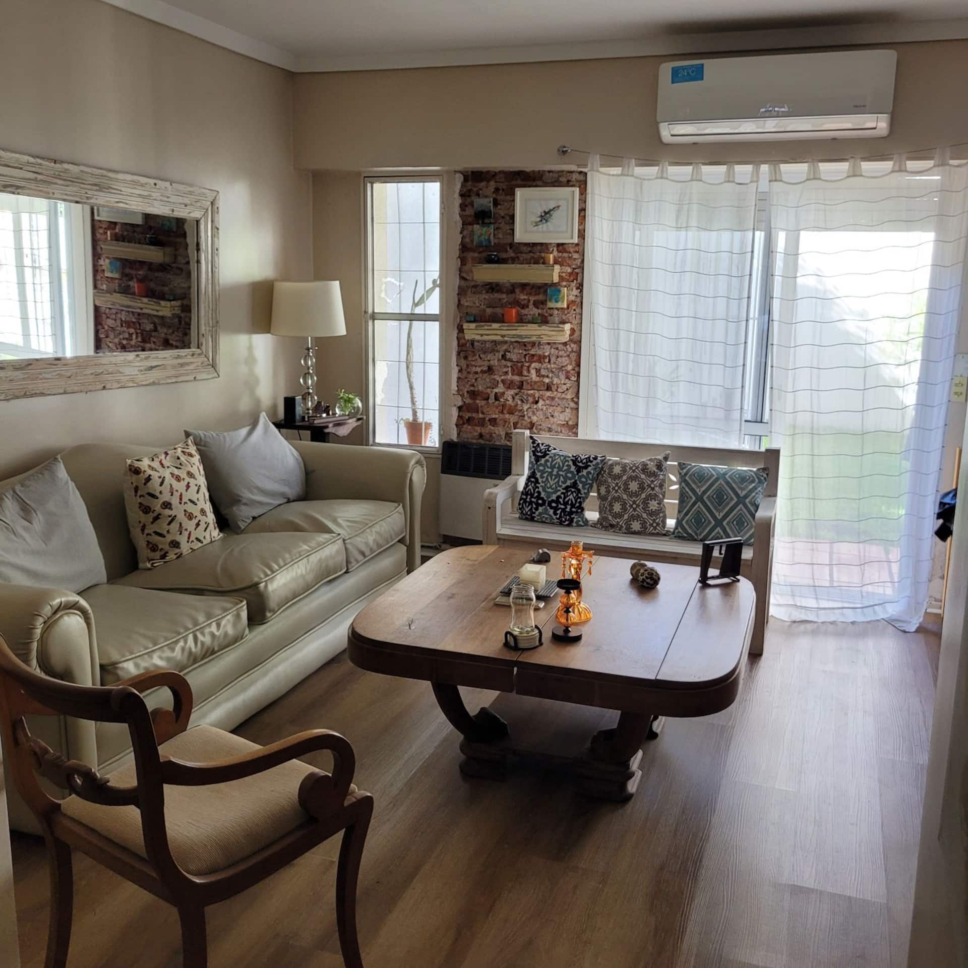 Cozy home in San Isidro