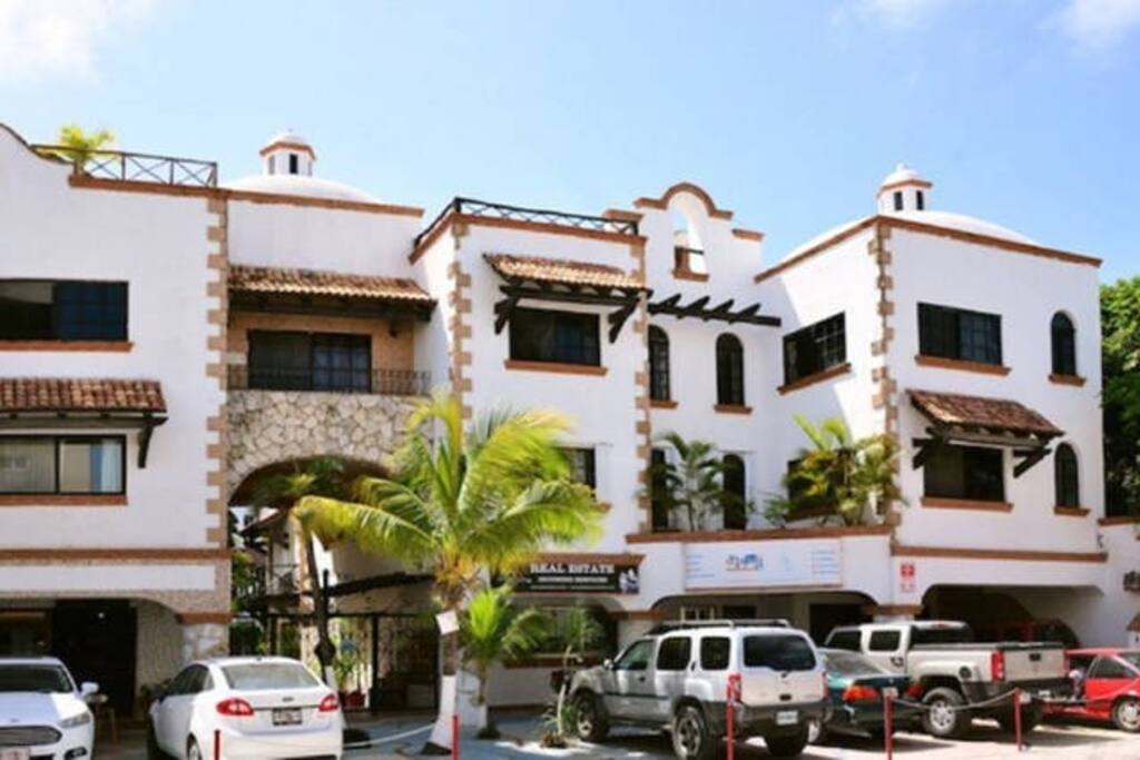 Esterno del condominio storico San Josè.