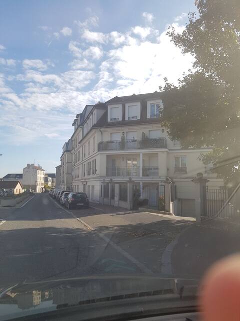 Chambre tout confort proximité Versailles