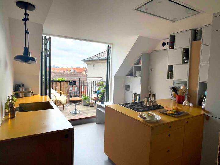 Bright & large - in cool Vesterbro