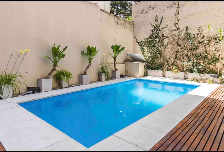 Loft de 1 dormitorio en Chacarita con patio y pileta