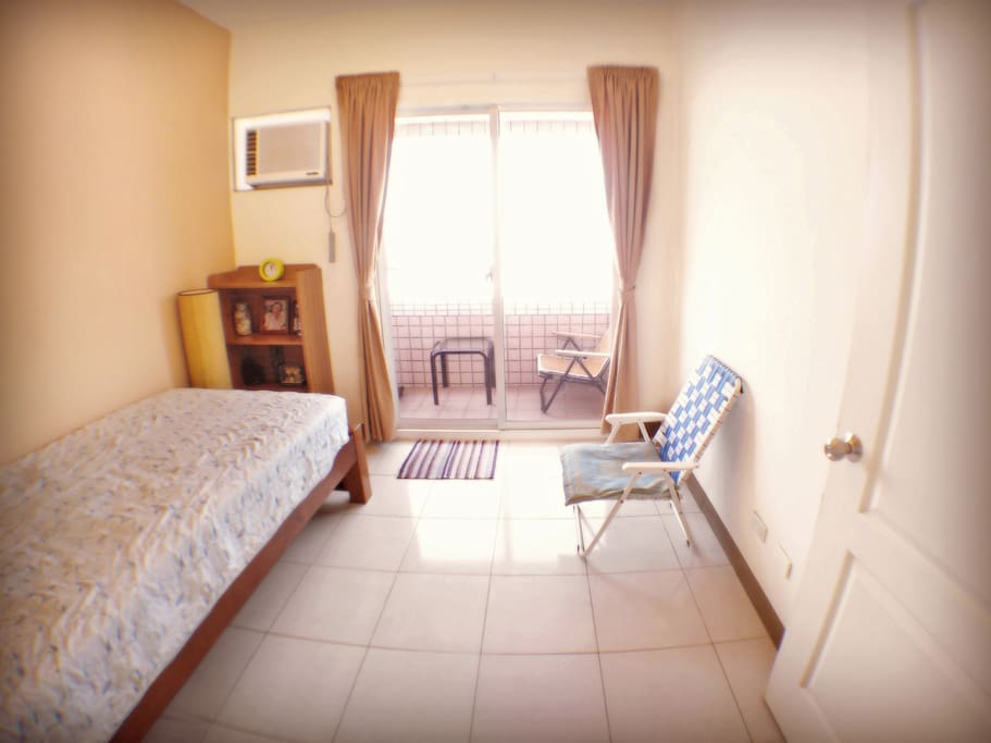 Our cozy single room 單人房
