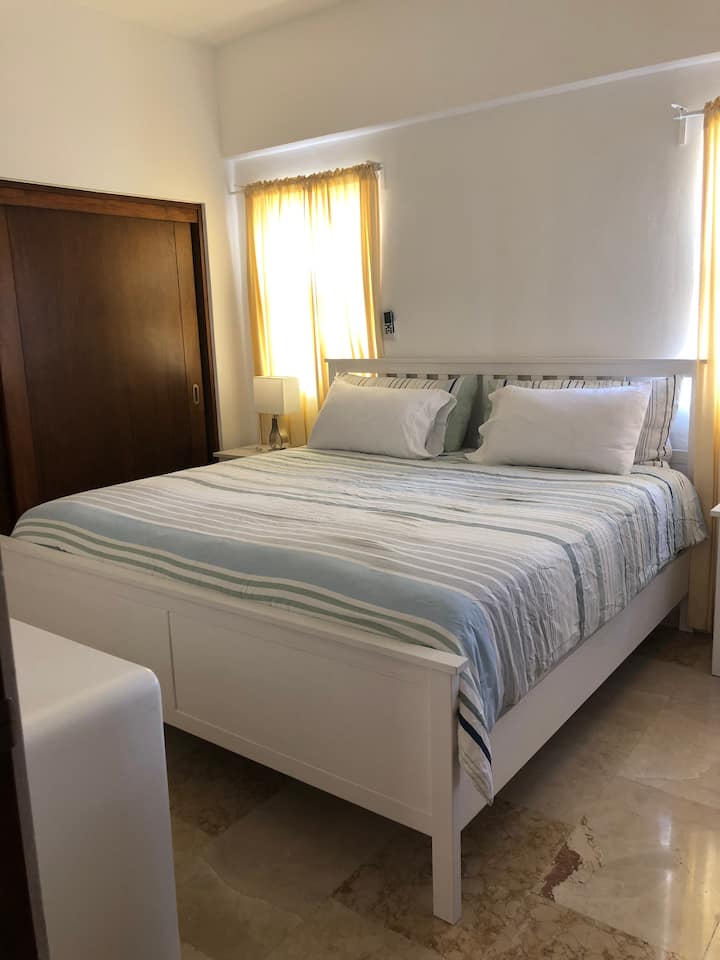 غرفة النوم 1