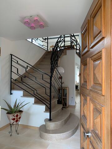 Maison avec piscine 14 personnes proche Bordeaux gallery image 2