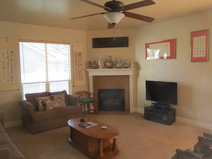 Charming And Spacious Home With An Oriental Touch - Twin Falls, ID