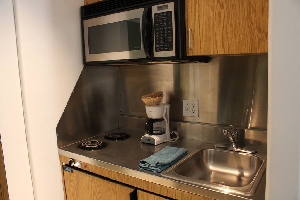 Kitchenette Unit