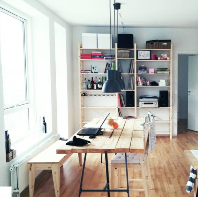 Kitchen+ sitting room