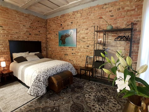 hOMe in Riga + Free parking.