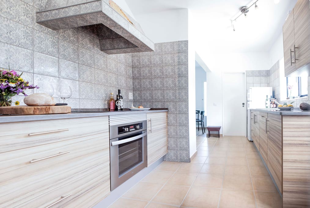 Küche gesamt/Kitchen