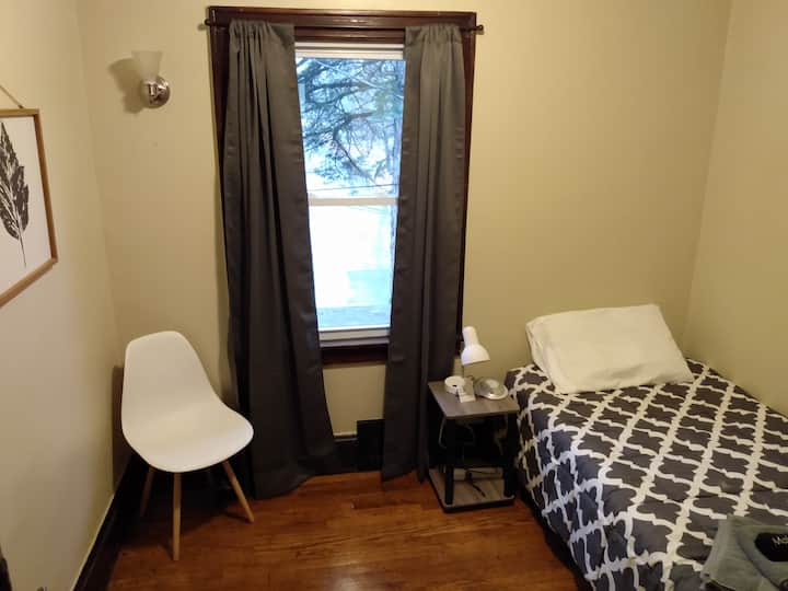 Akron Vacation Rentals Apartments and More Airbnb