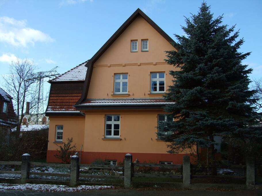 kleine 1-Raum-Wohnung im Erdgeschoss